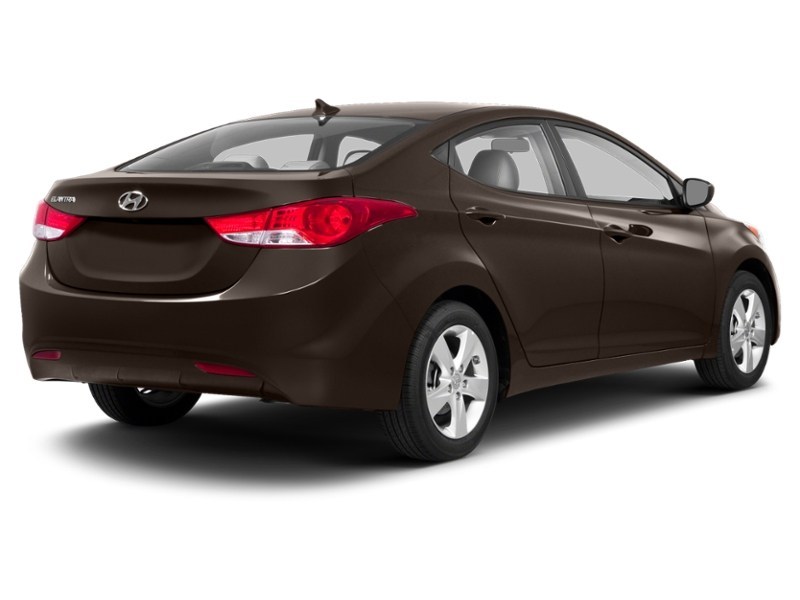 2013 Hyundai Elantra 4dr Sdn Man GL Desert Bronze Metallic  Shot 9