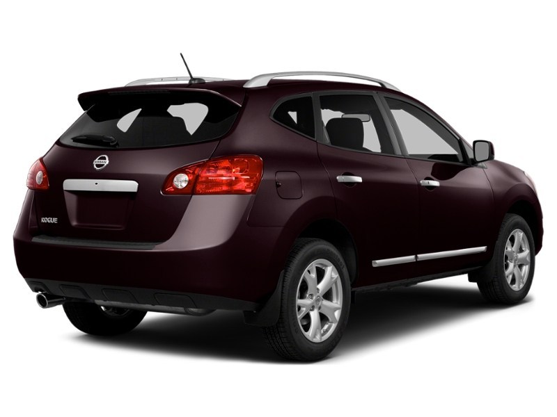 2013 Nissan Rogue FWD 4dr SV Amethyst Black Metallic  Shot 26