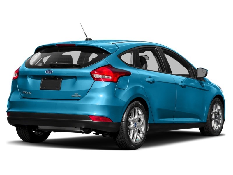 2015 Ford Focus 5dr HB SE Blue Candy Tinted Clearcoat  Shot 50