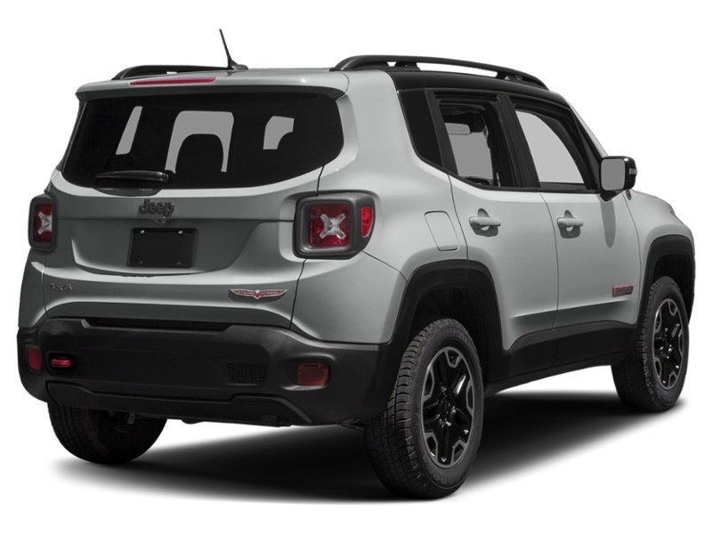 2016 Jeep Renegade 4WD 4dr Trailhawk Glacier Metallic  Shot 36