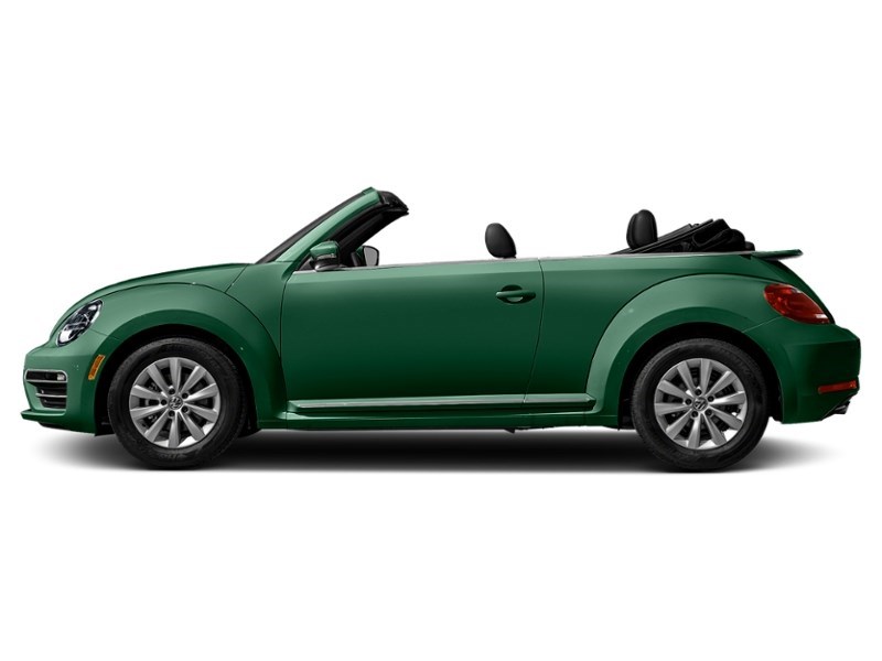 2018 Volkswagen Beetle Trendline Auto Bottle Green Metallic w/Black Roof  Shot 33