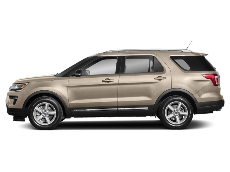 2018 Ford Explorer XLT 4WD Platinum Dune Metallic Tri-Coat  Shot 9