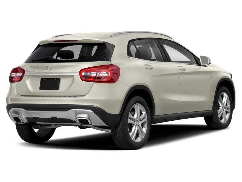 2018 Mercedes-Benz GLA 250 GLA 250 4MATIC SUV Polar White  Shot 6