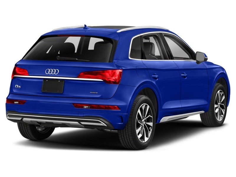 2021 Audi Q5 Komfort 45 TFSI quattro Navarra Blue Metallic  Shot 14