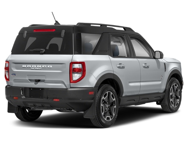2024 Ford Bronco Sport Outer Banks 4x4 Iconic Silver Metallic  Shot 31