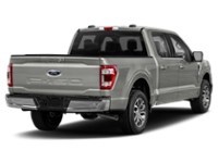 2022 Ford F-150 LARIAT 4WD SuperCrew 5.5' Box Iconic Silver Metallic  Shot 32