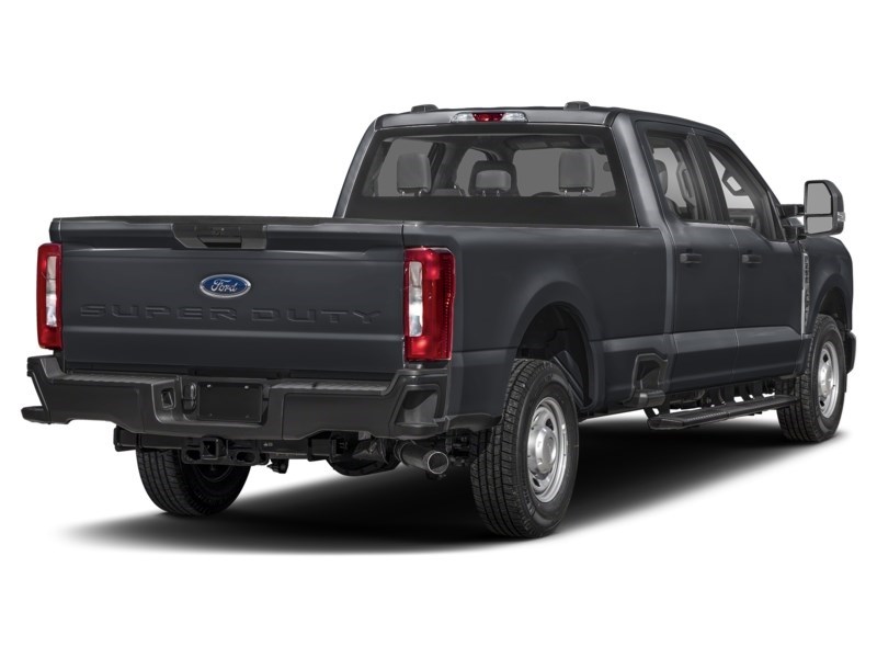 2026 Ford F-250 XL 4WD Crew Cab 6.75' Box Agate Black Metallic  Shot 52