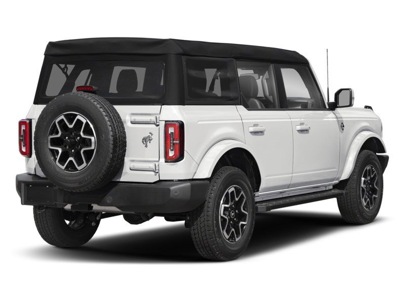2026 Ford Bronco Outer Banks 4 Door 4x4 Oxford White  Shot 6